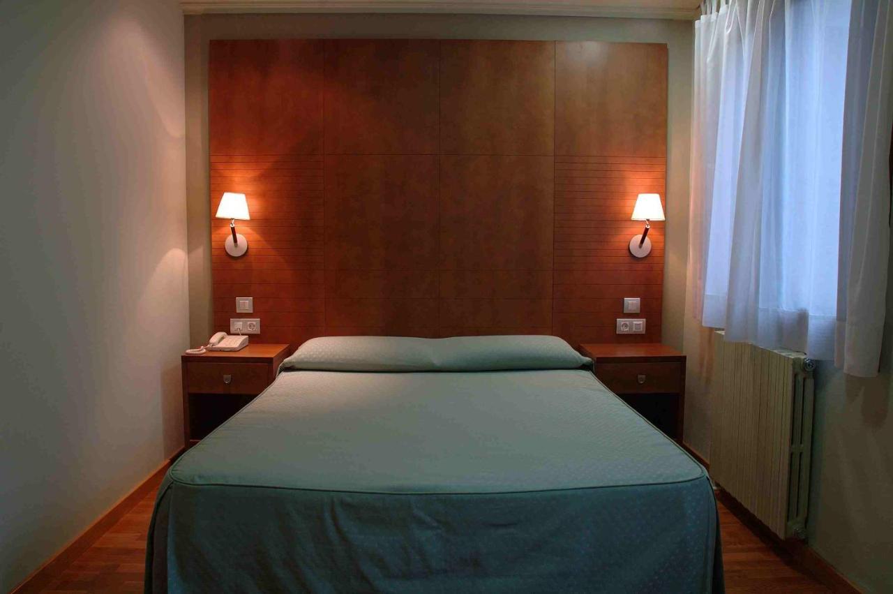 Hotel Vall Fosca Los Molinos  Exterior photo